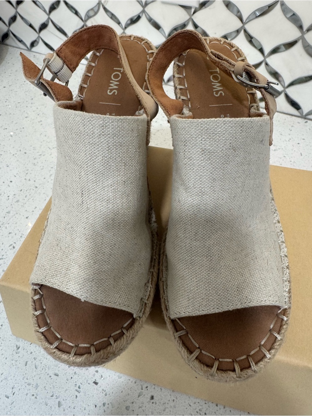TOMS Monica 10011843 Natural Canvas Espadrille Wedge Sandals Size 8